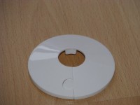 Plastová krycí růžice dělená pro trubku pr. 18 mm (3/8")
